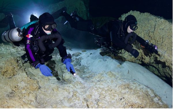 J1500 diving light - Image 2