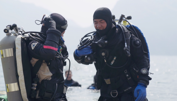 AKUANA Drysuit Arctic Tern - Image 2