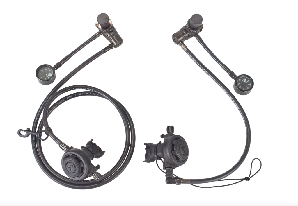 AKUANA sidemount regulator package with two first stages, two second stages, gauges and hoses
